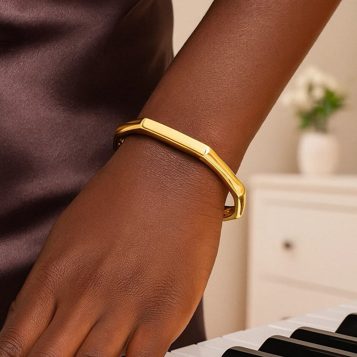 14K Yellow Gold High Polish Geometric Bangle