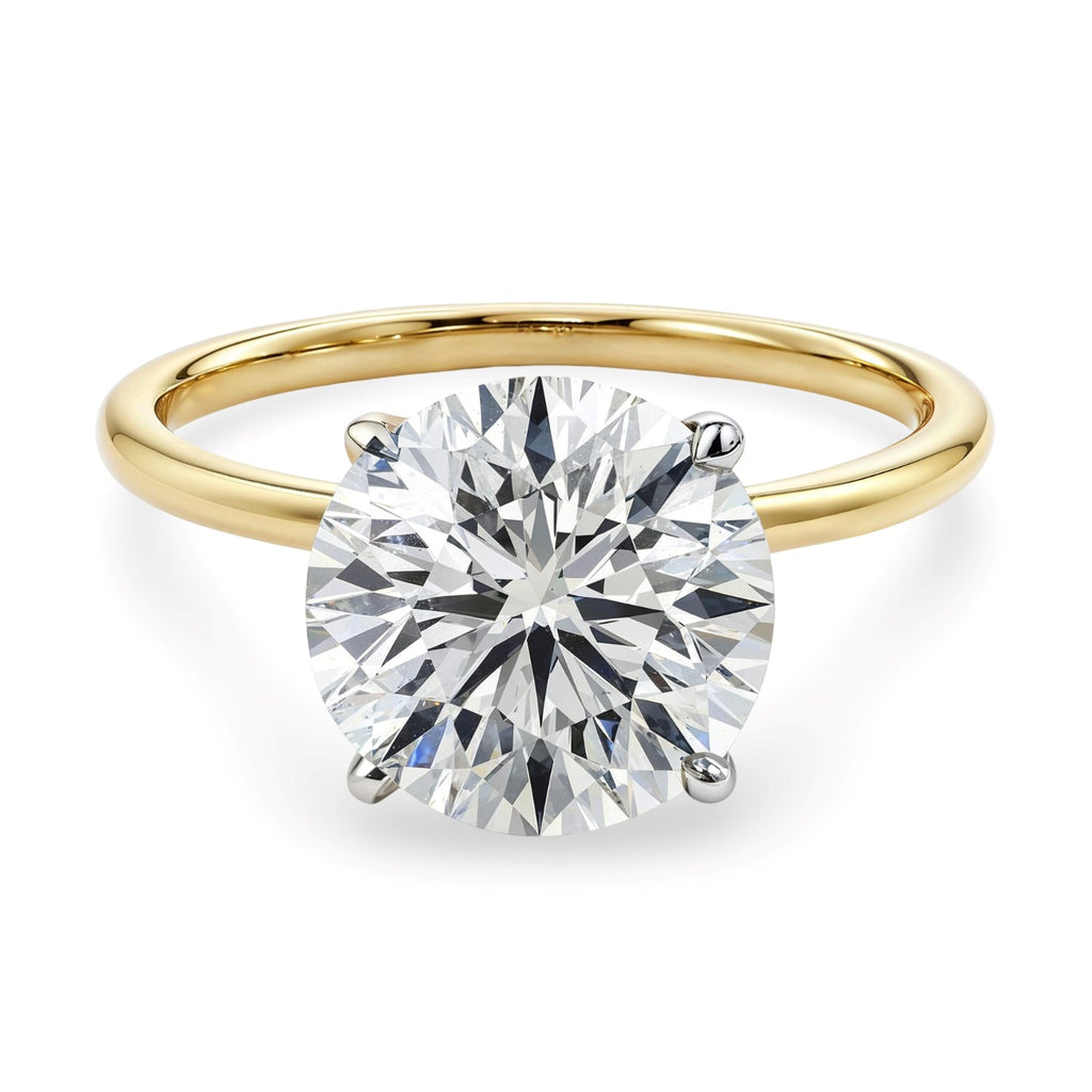 5 Carat Round Lab Grown IGI G/VS1 Diamond Solitaire Ring in 10K Yellow Gold - Detail | BIJOLINA