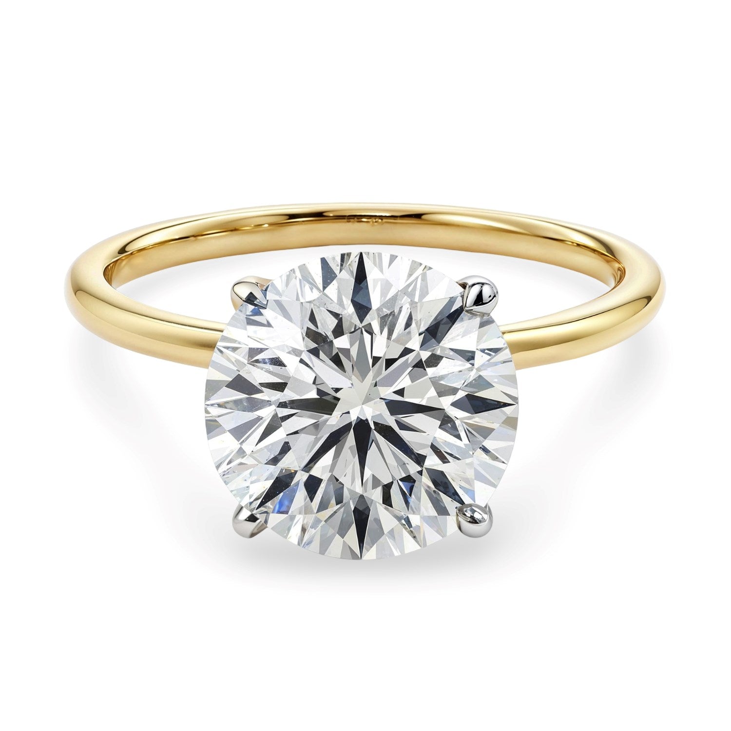 5 Carat Round Lab Grown IGI G/VS1 Diamond Solitaire Ring in 10K Yellow Gold - Detail | BIJOLINA