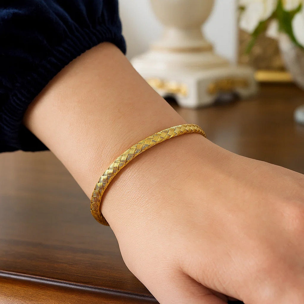 Fancy Weave Bangle in 14K Yellow Gold Style B