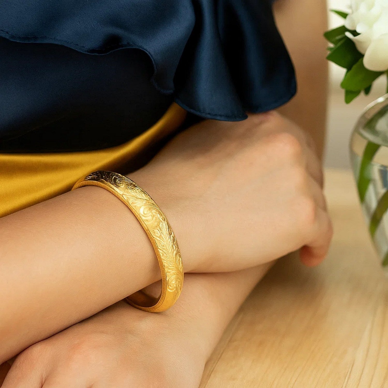 Engraved Large Bangle 14K Yellow Gold