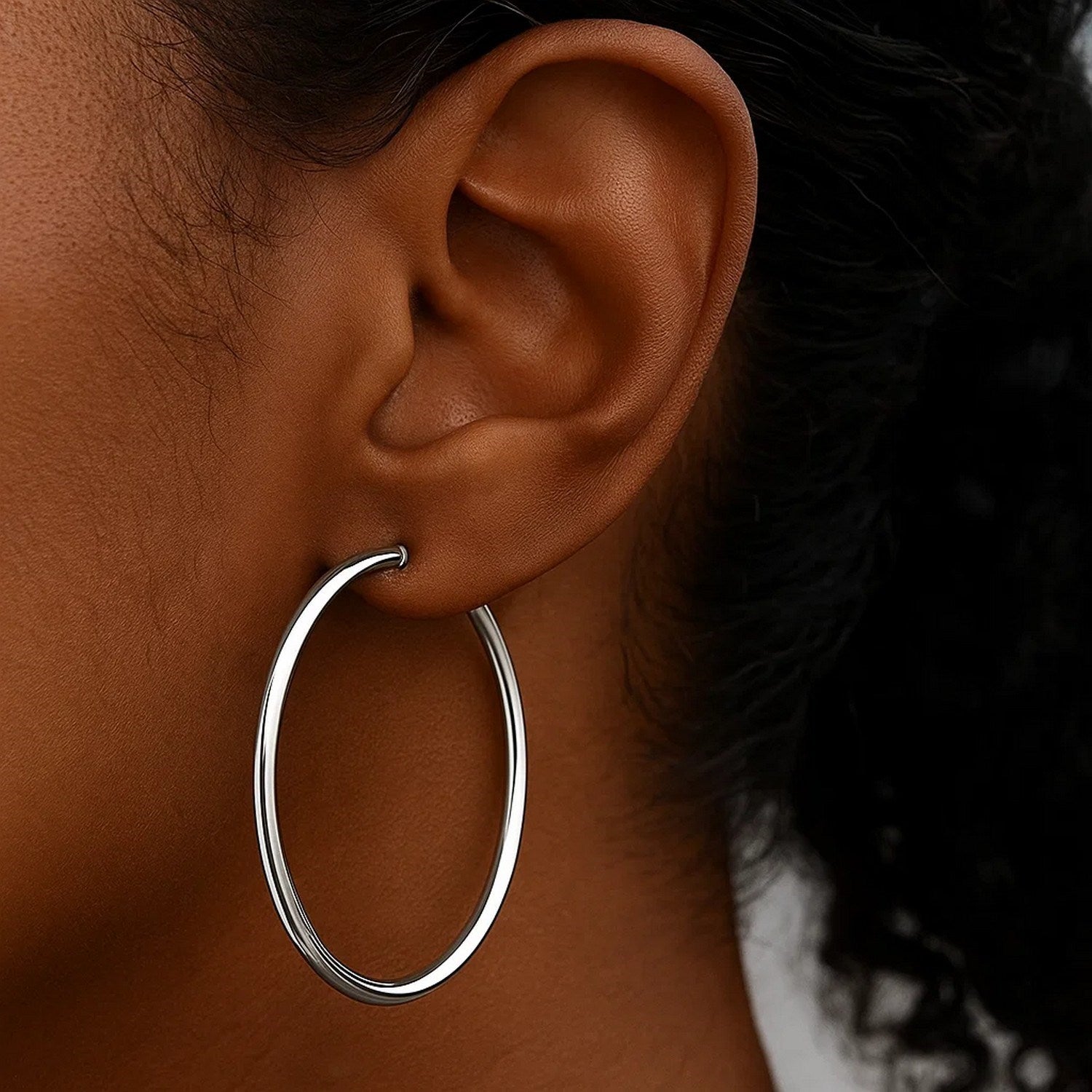 10K White Gold Polished Hoop Earrings (2.54g) | BIJOLINA