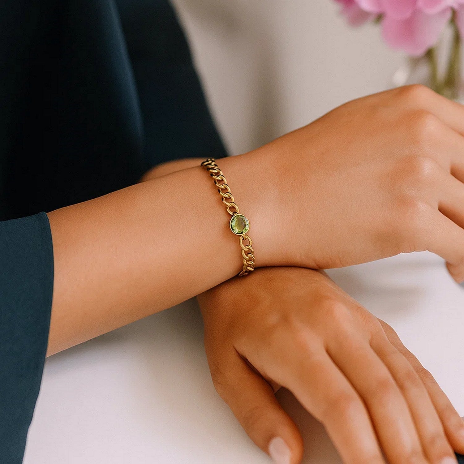 14K Yellow Gold Peridot Curb Chain Bracelet (3.60 mm)