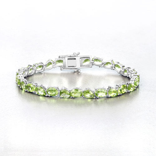 Peridot Sterling Silver Bracelet (21.37 ct)