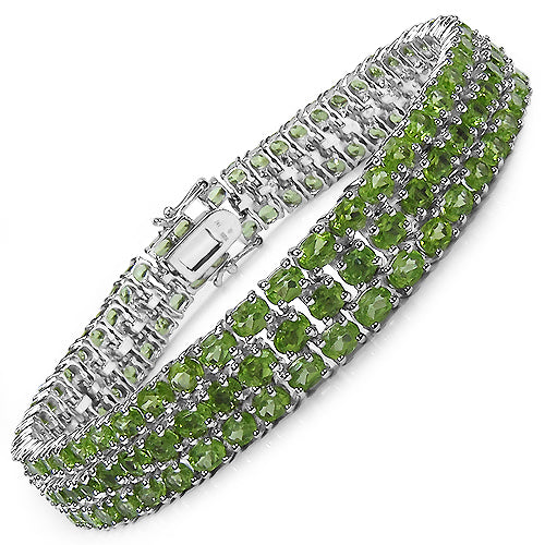 Peridot Sterling Silver Bracelet (26.20 ct)