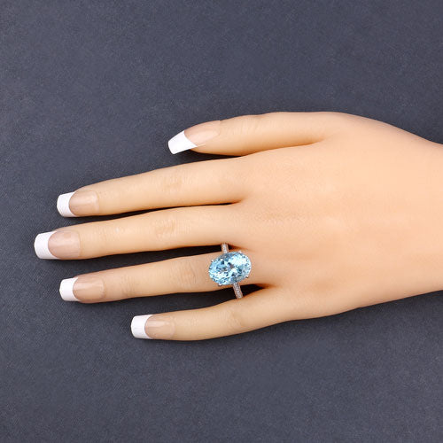 Aquamarine 14K White Gold Ring (8.84 ct)